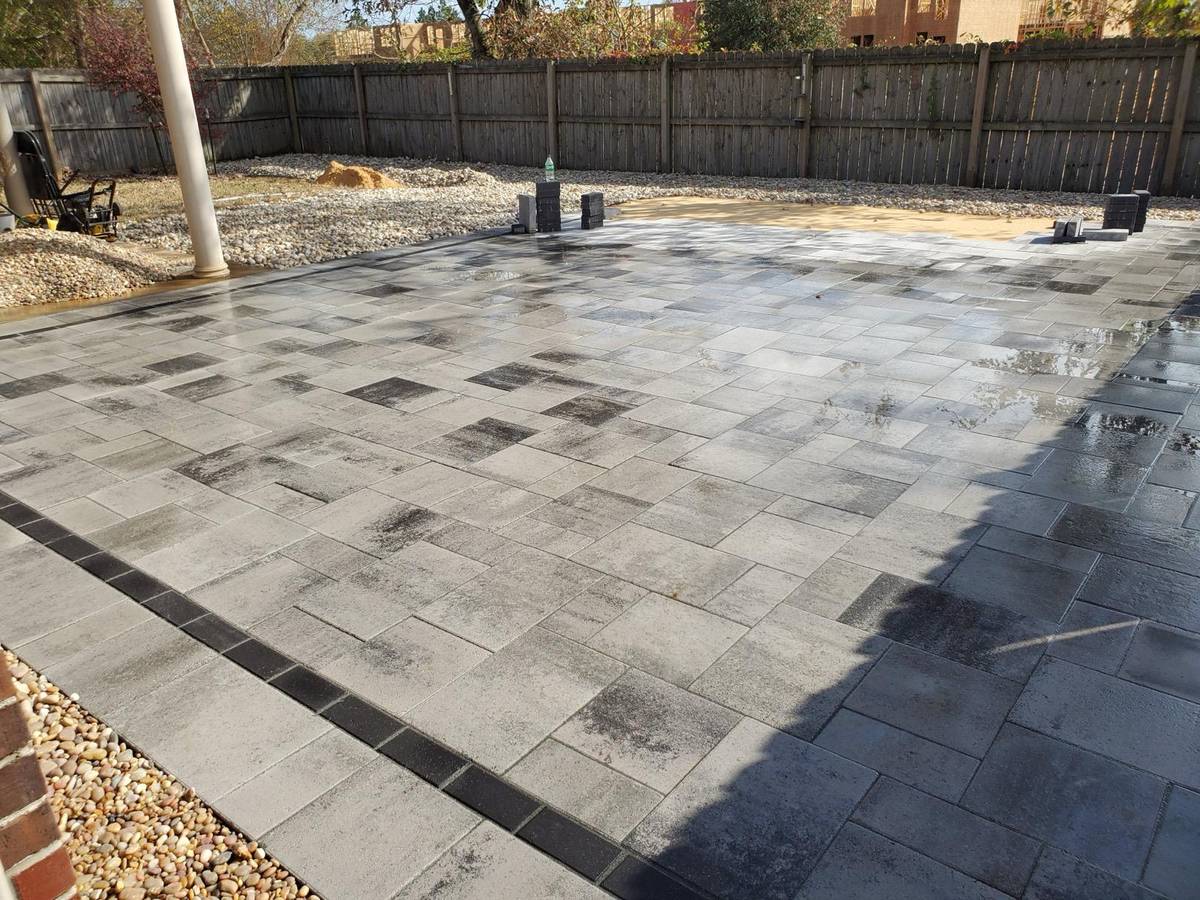 Pavers and Hardscape Patio